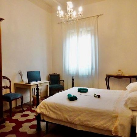 Suite Apartament Montevarchi Exterior photo